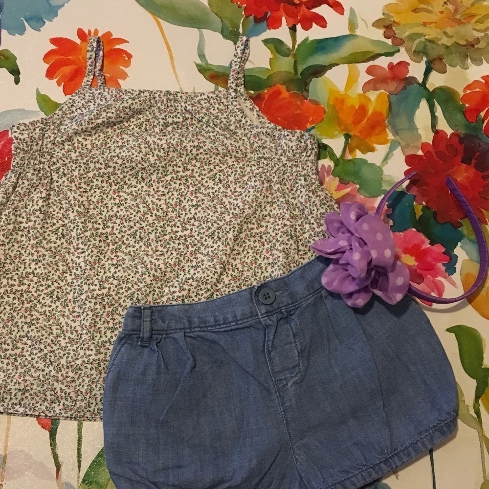 Baby gap floral top& blue shorts set girls size 5 GUC..